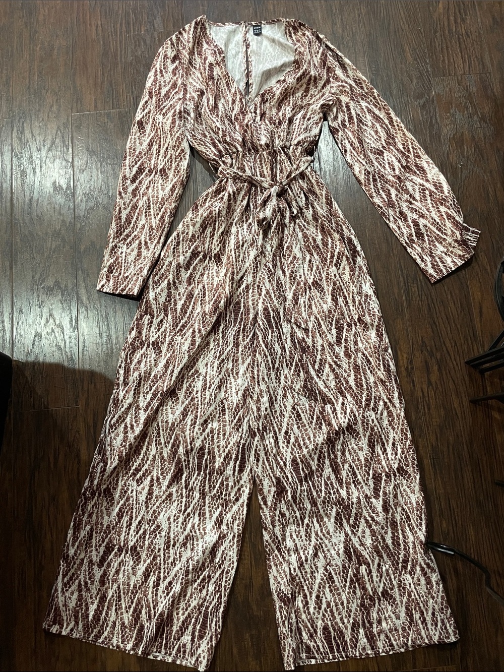 Long Sleeve Brown Print Jumpsuit with Waist Tie